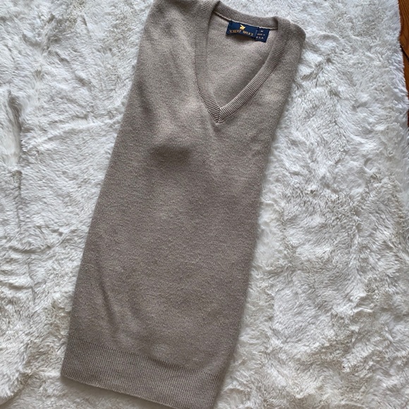 Men’s V Neck Sweater - Picture 1 of 5